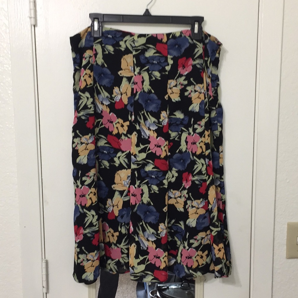 Notations Skirt